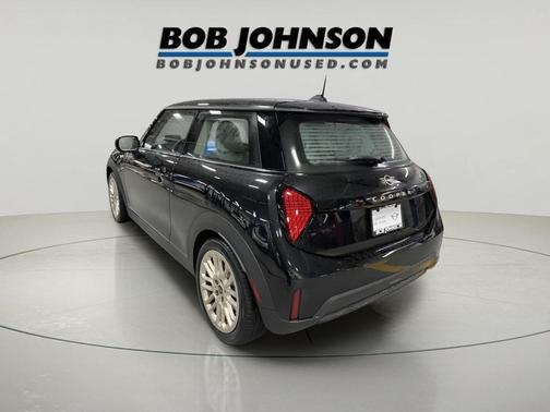 2025 MINI Hardtop Cooper