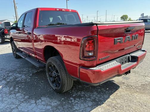 Molten Red Pearlcoat 2026 RAM 2500 Big Horn Crew Cab 4x4 6'4' Box