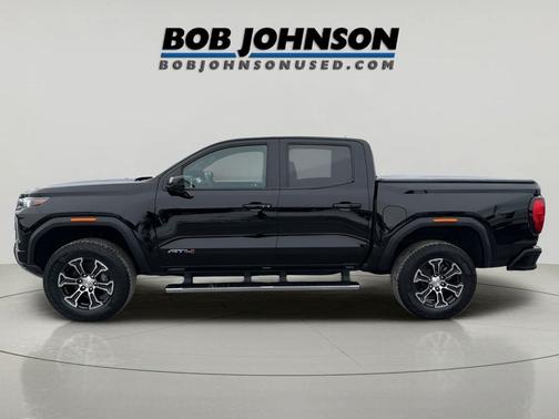 2023 GMC Canyon AT4