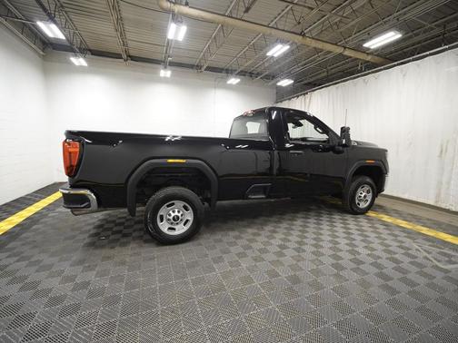 2024 GMC Sierra 2500 Pro