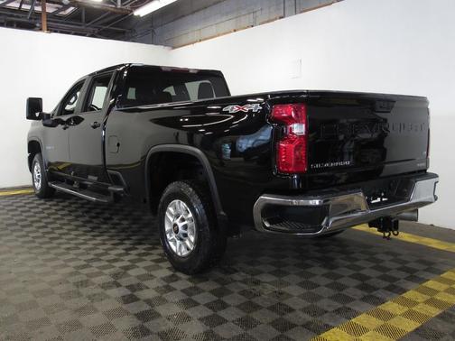 2024 Chevrolet Silverado 2500 LT