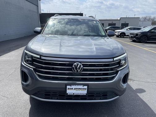2024 Volkswagen Atlas 2.0T SE