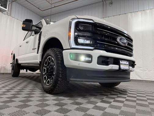 2025 Ford F-250 Platinum