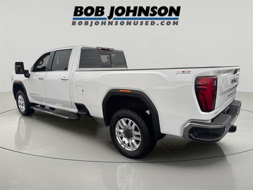2024 GMC Sierra 3500 SLT