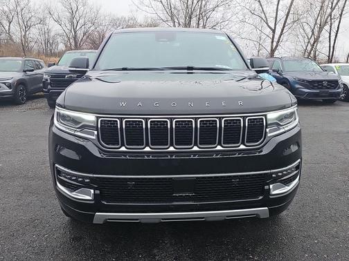 Diamond Black Crystal Pearlcoat 2024 Jeep Wagoneer Series II 4x4