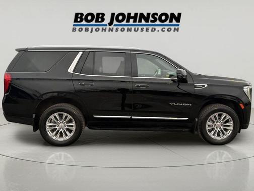 2022 GMC Yukon SLT