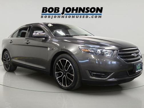 2017 Ford Taurus Limited