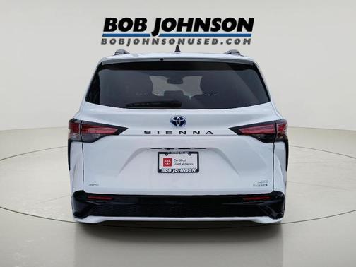 2024 Toyota Sienna XSE 7 Passenger