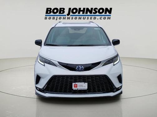 2024 Toyota Sienna XSE 7 Passenger