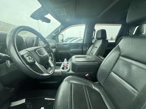 2021 GMC Sierra 2500 Denali