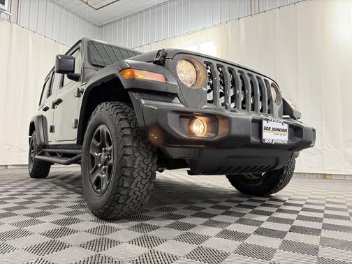 Sting-Gray Clearcoat 2020 Jeep Wrangler Unlimited Sport