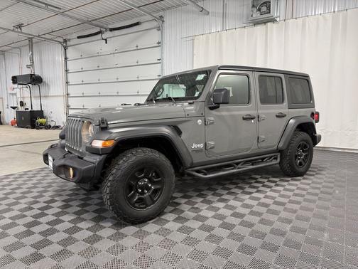 Sting-Gray Clearcoat 2020 Jeep Wrangler Unlimited Sport