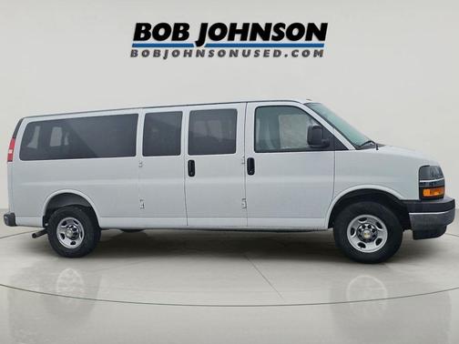 2025 Chevrolet Express 3500 RWD 3500 Extended Wheelbase LT