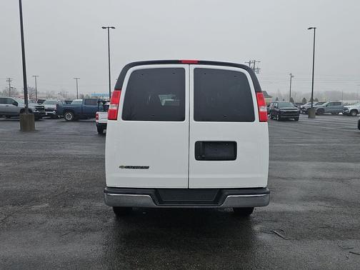 2025 Chevrolet Express 3500 RWD 3500 Extended Wheelbase LT