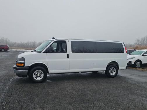2025 Chevrolet Express 3500 RWD 3500 Extended Wheelbase LT