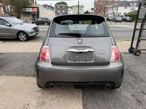 2013 FIAT 500 Abarth