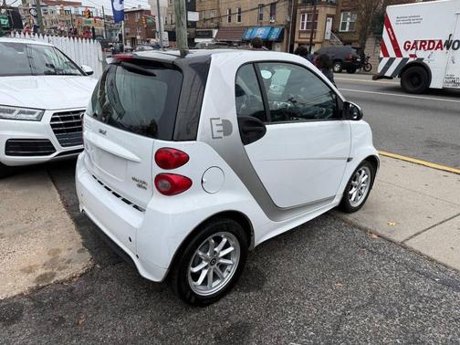 2015 smart ForTwo Electric Drive Base 2dr Hatchback