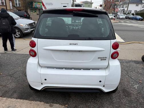 2015 smart ForTwo Electric Drive Base 2dr Hatchback