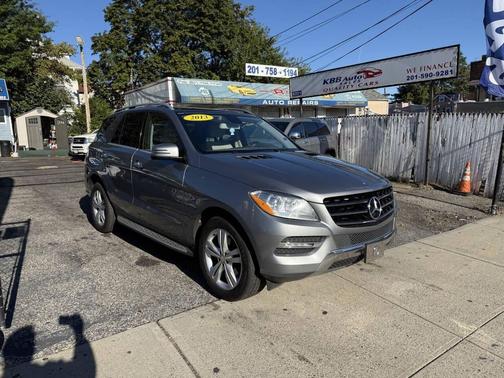 2013 Mercedes-Benz M-Class ML 350 BlueTEC AWD 4MATIC 4dr SUV