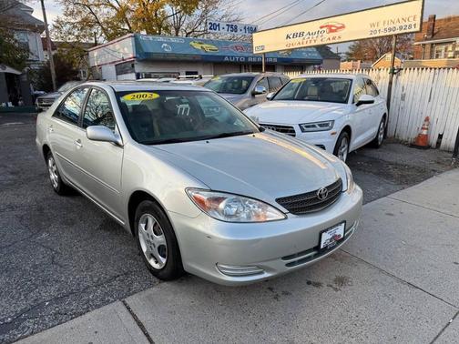 2002 Toyota Camry LE