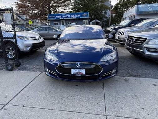 2015 Tesla Model S 85D