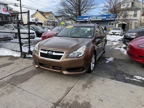 2013 Subaru Legacy Premium