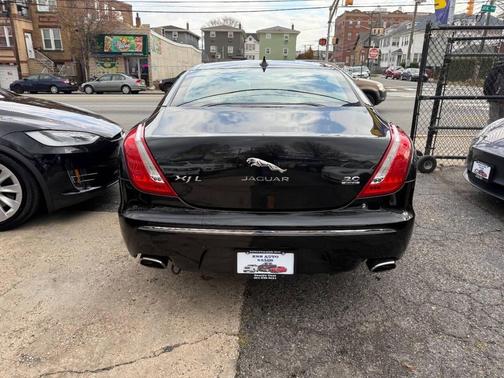 2015 Jaguar XJ XJL Portfolio