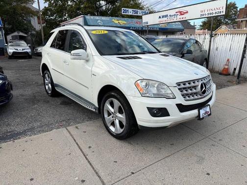 2011 Mercedes-Benz M-Class ML 350 BlueTEC AWD 4MATIC 4dr SUV