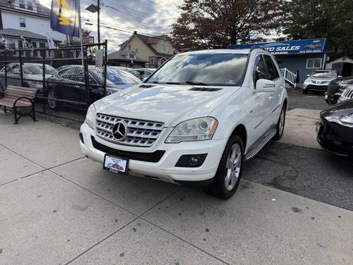 2011 Mercedes-Benz M-Class ML 350 BlueTEC AWD 4MATIC 4dr SUV