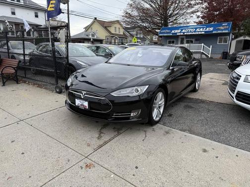 2013 Tesla Model S Base