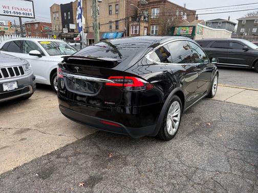 2017 Tesla Model X 100D AWD 4dr SUV