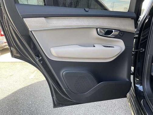 2025 Volvo XC90 Ultra