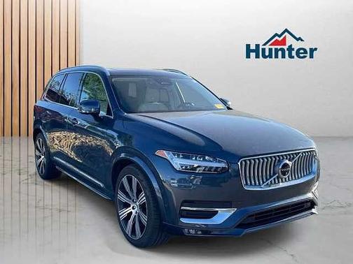 Denim Blue 2023 Volvo XC90