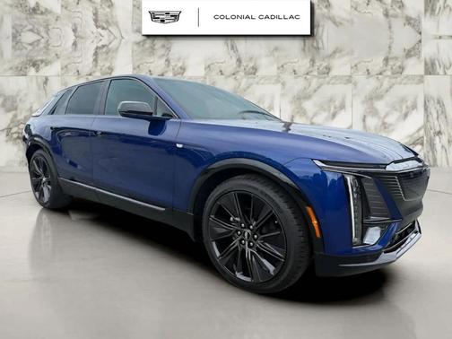 2024 Cadillac LYRIQ Sport