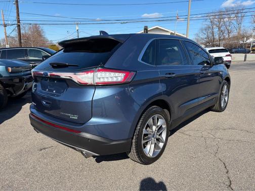 Blue Metallic 2018 Ford Edge Titanium