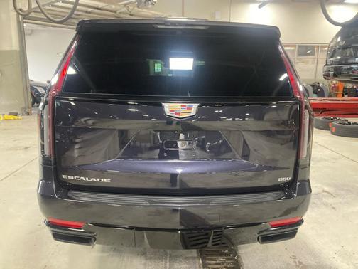 2022 Cadillac Escalade ESV Sport