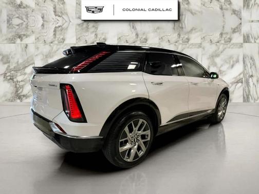 2025 Cadillac OPTIQ Luxury
