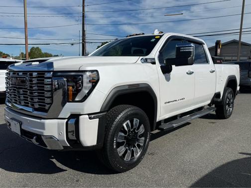 2024 GMC Sierra 2500 Denali