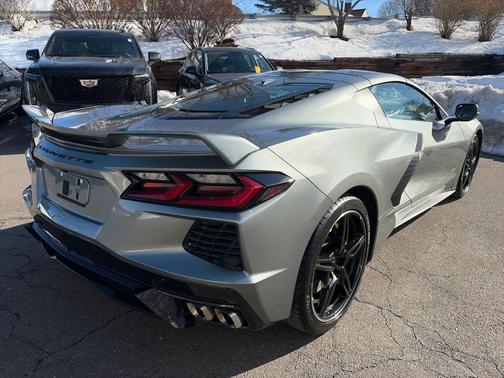 2022 Chevrolet Corvette Stingray w/3LT