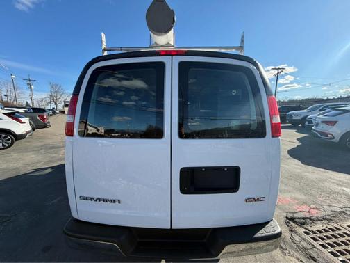 2019 GMC Savana 2500 Work Van