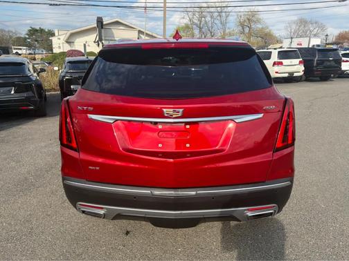 Infrared Tintcoat 2021 Cadillac XT5 Premium Luxury