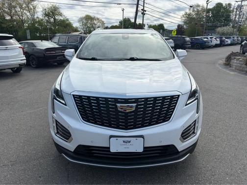 Crystal White Tri-Coat 2020 Cadillac XT5 Premium Luxury