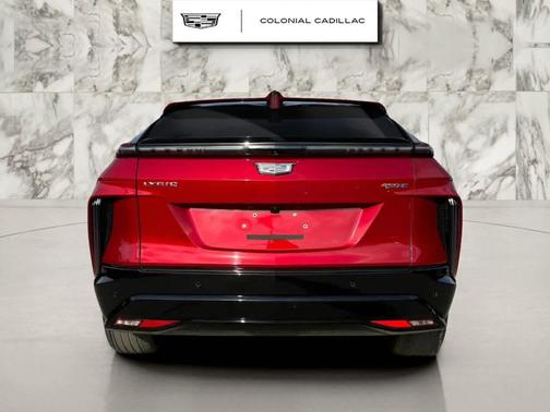 2024 Cadillac LYRIQ Sport