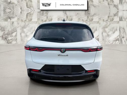 Alfa White 2024 Alfa Romeo Tonale Ti