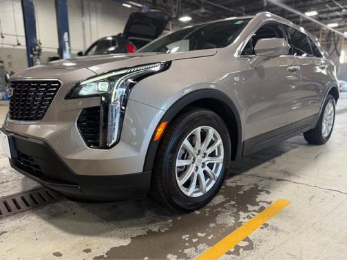 2023 Cadillac XT4 Luxury