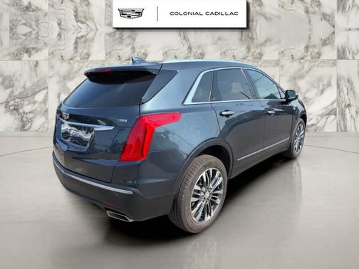 Shadow Metallic 2019 Cadillac XT5 Luxury