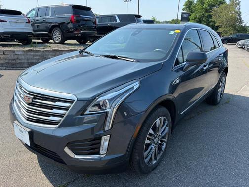 Shadow Metallic 2019 Cadillac XT5 Luxury
