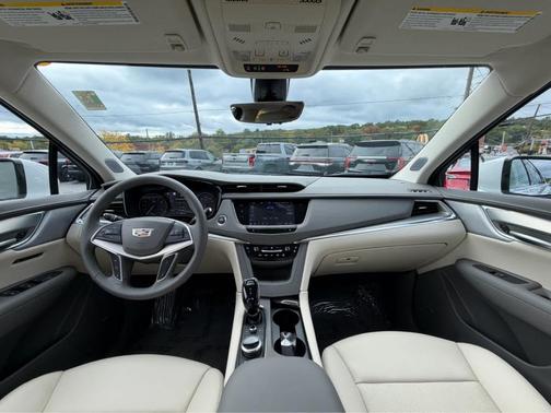 Crystal White Tri-Coat 2026 Cadillac XT5 Premium Luxury