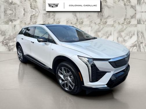 Crystal White Tri-Coat 2025 Cadillac OPTIQ Luxury