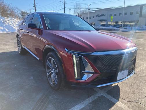 2024 Cadillac LYRIQ Luxury